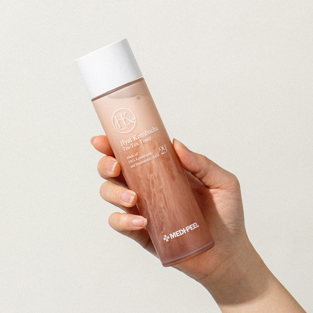 MEDI-PEEL Hyal Kombucha Tea-Tox Toner – dviejų fazių tonikas su kombučia, 150 ml (342474)