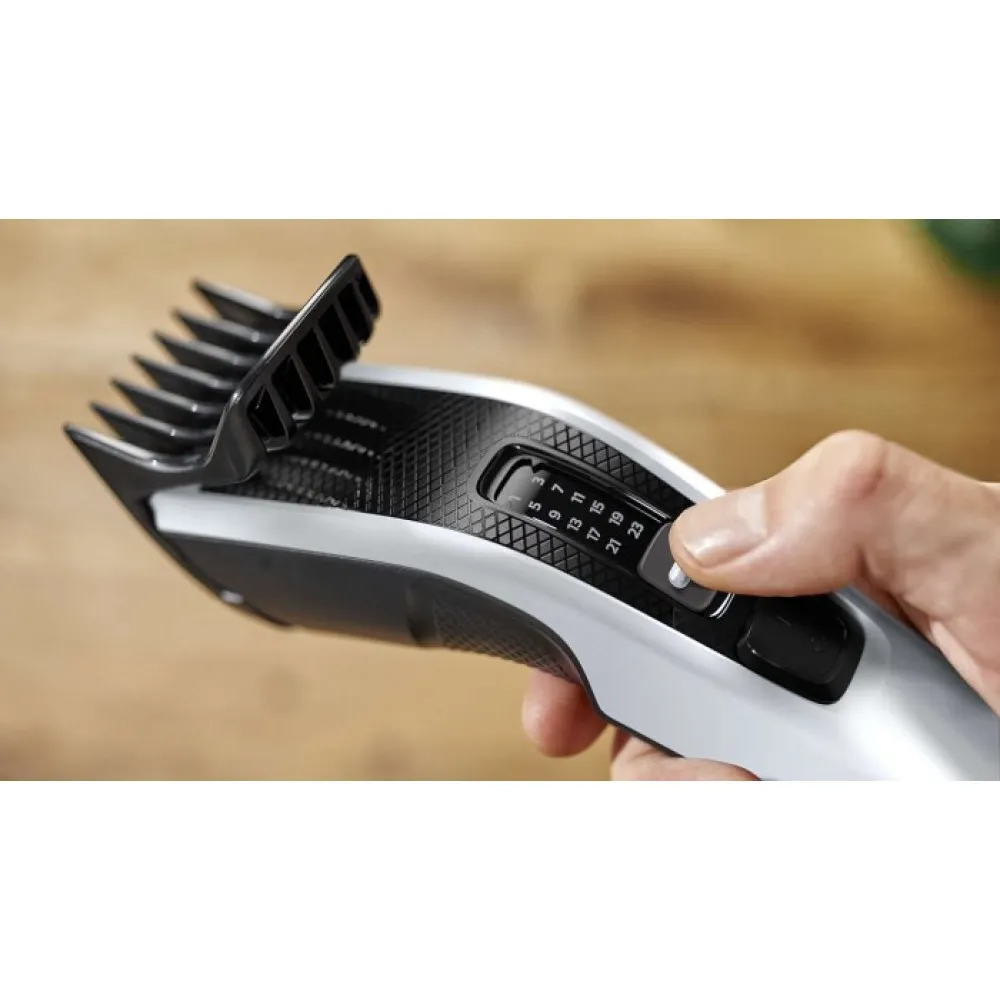 PHILIPS HAIRCLIPPER SERIES 3000 plaukų kirpimo mašinėlė HC3521/15