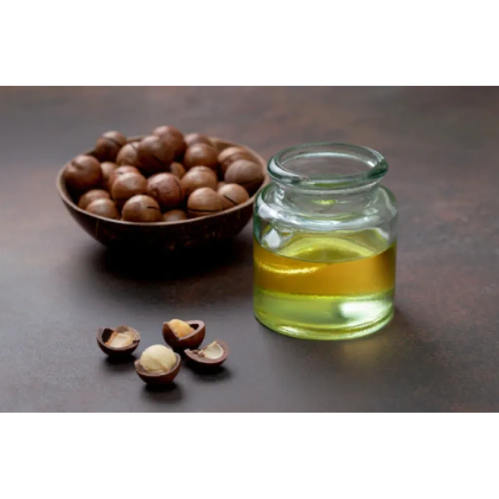 CARELIKA Gold Dry Oil – sausas aliejus plaukams ir kūnui su minkštinančiomis bei maitinamosiomis savybėmis, 80 ml